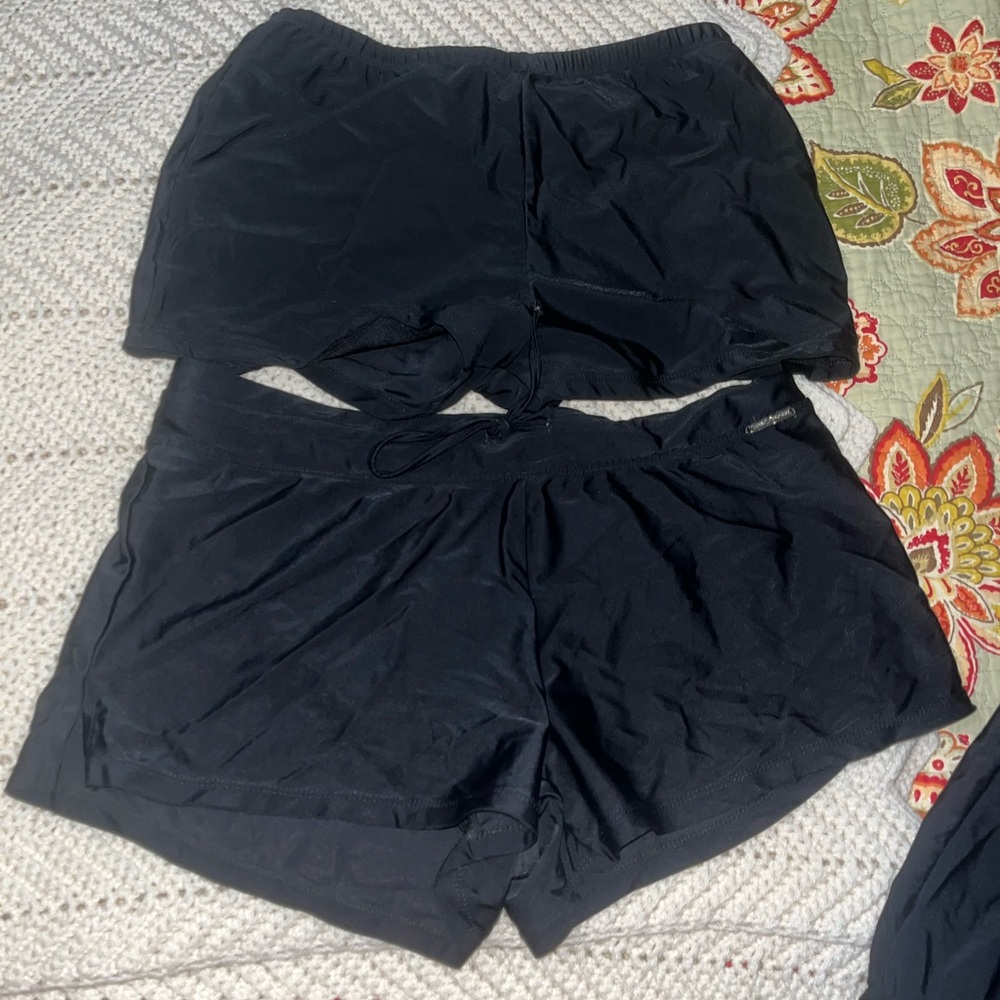 Tankini - Picture 3 of 3